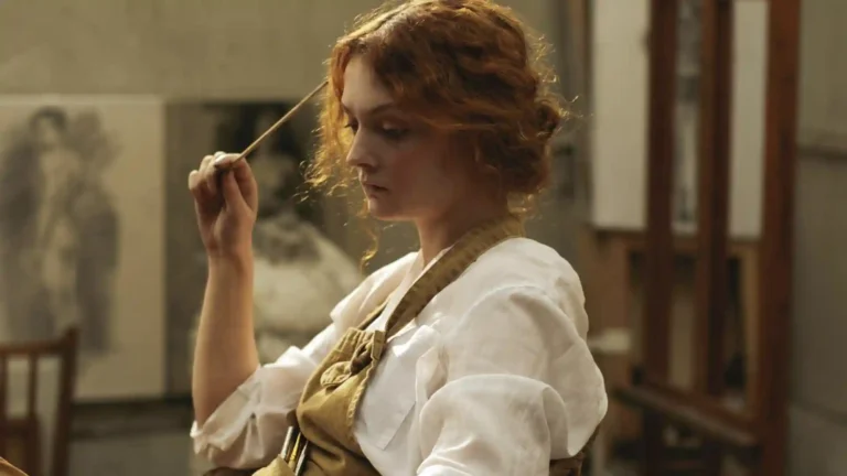 Warum fühlen sich Hochsensible leer, grübelnde junge Frau