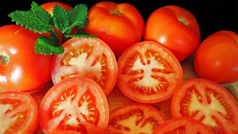 Hochsensibilität und Nahrungsmittelunverträglichkeiten, Tomaten aufgeschnitten