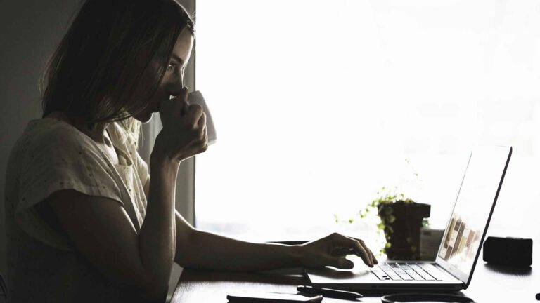 Hochsensibilität und 40-Stunden-Wochen – passt das zusammen? Beitragsbild01